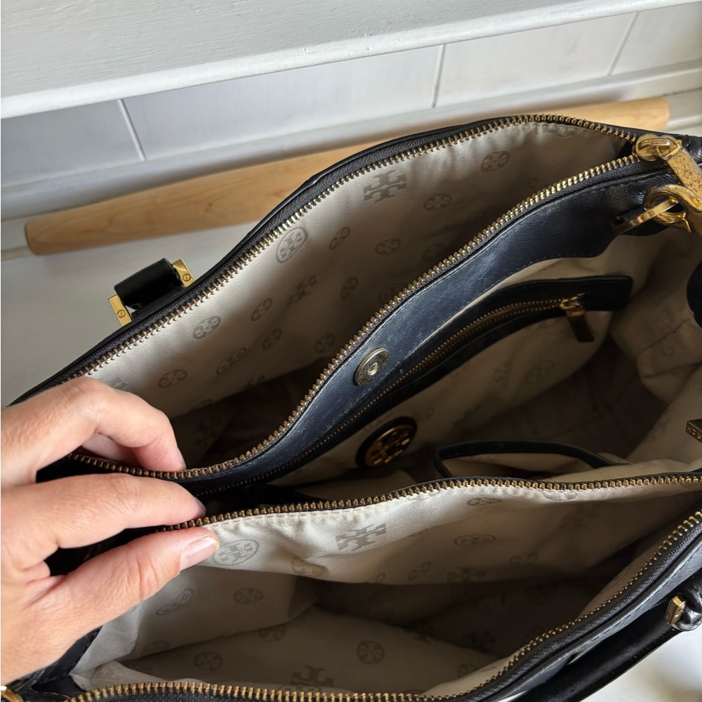 Tory Burch Robinson Tote with Gold Accents - Picture 3 of 6